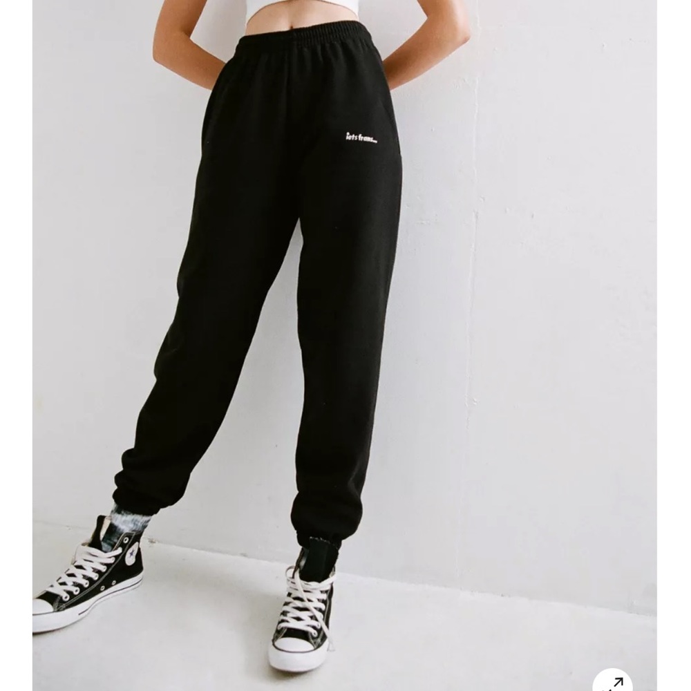 Urban Outfitters iets frans black sweatpants (small)